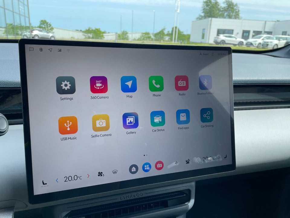 Lynk & Co 02 More 5d