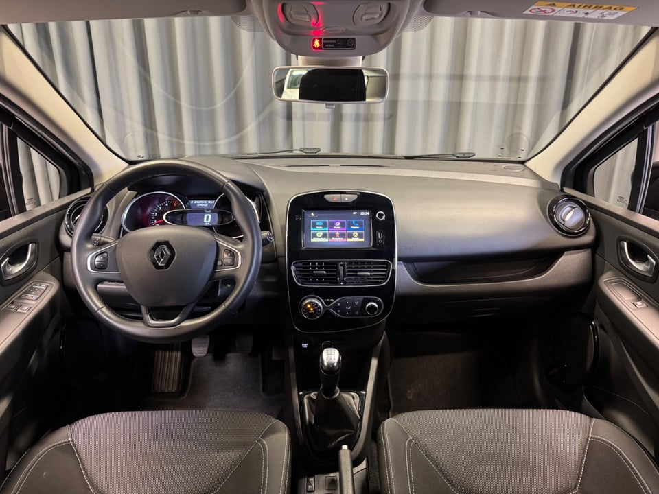 Renault Clio IV 1,5 dCi 90 Limited Sport Tourer 5d