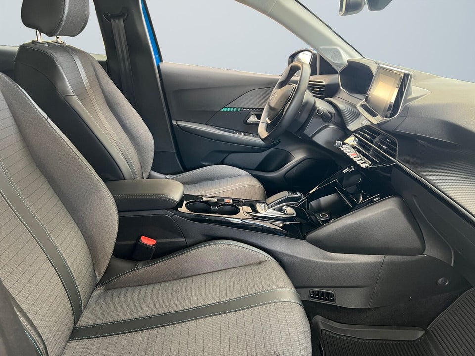 Peugeot e-208 50 Allure 5d