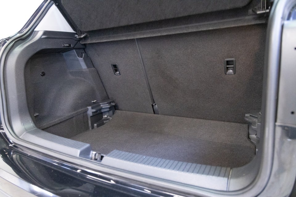 VW T-Cross 1,0 TSi 95 Life+ 5d