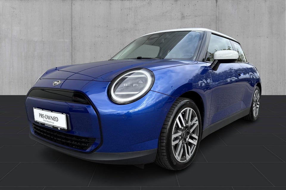 MINI Cooper E Classic Trim S 3d