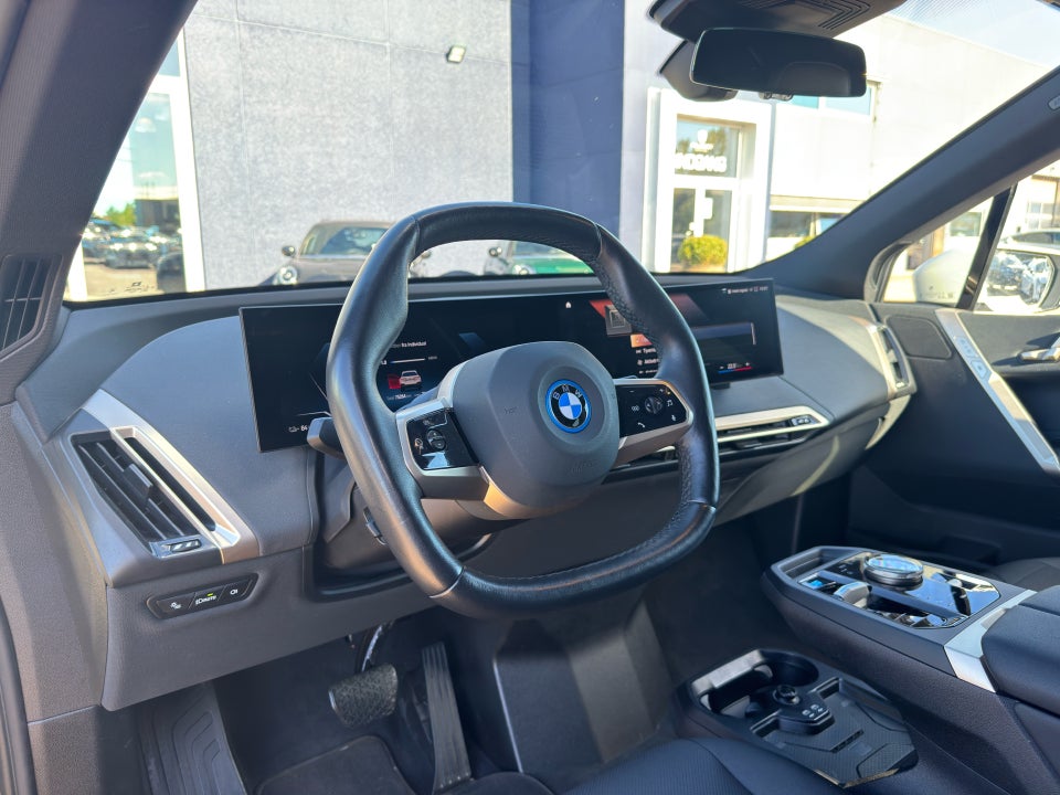 BMW iX xDrive40 5d