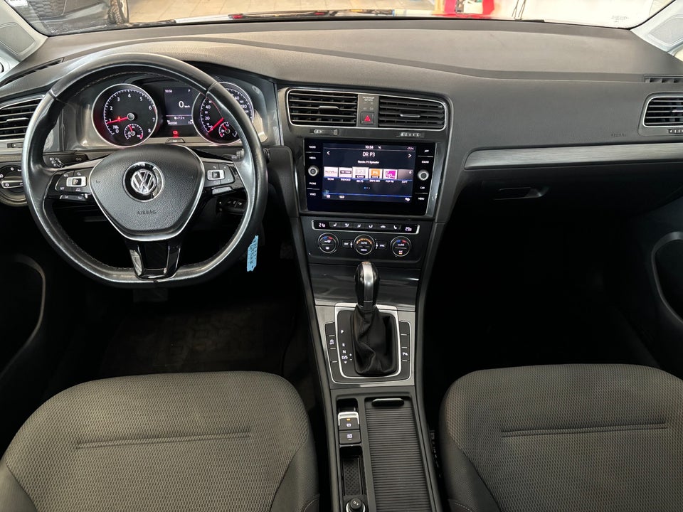 VW Golf VII 1,5 TSi 130 Comfortline Variant DSG 5d