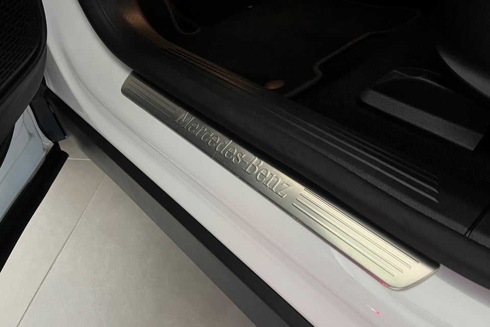 Mercedes EQB250 Progressive 5d