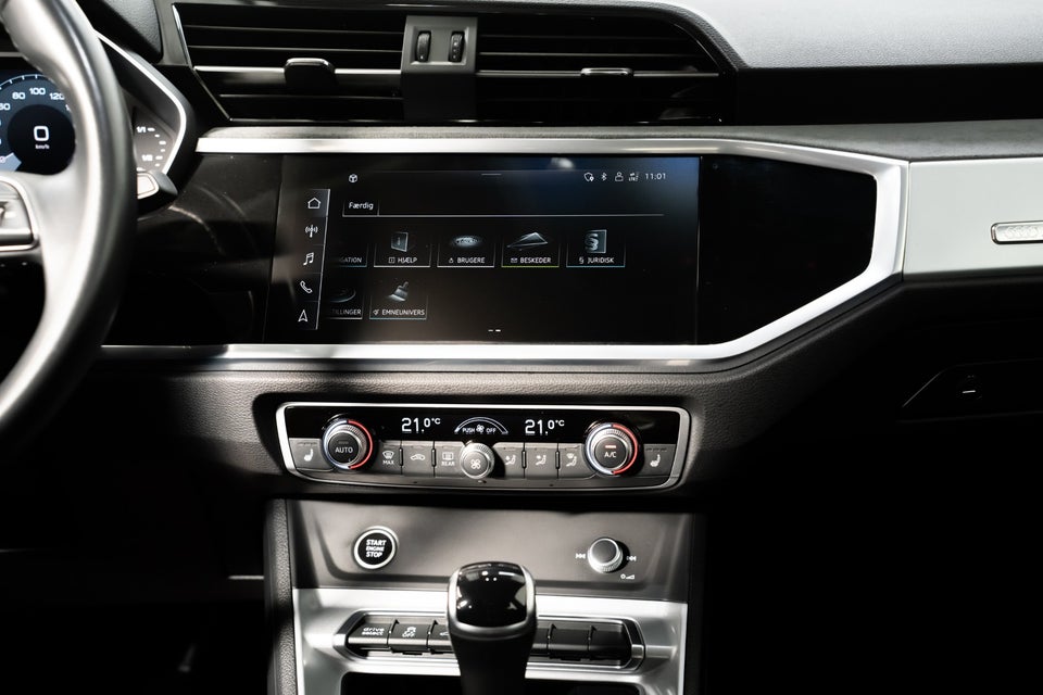 Audi Q3 45 TFSi e Attitude plus S-tr. 5d