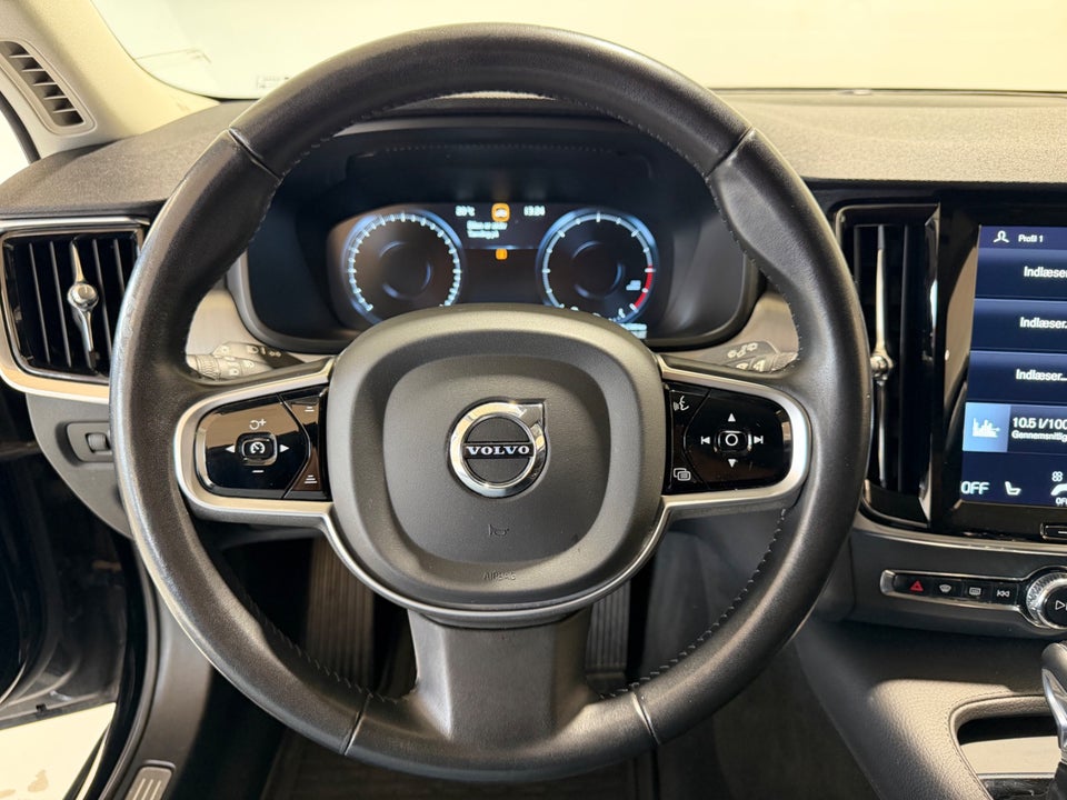 Volvo V90 2,0 D4 190 Momentum aut. 5d