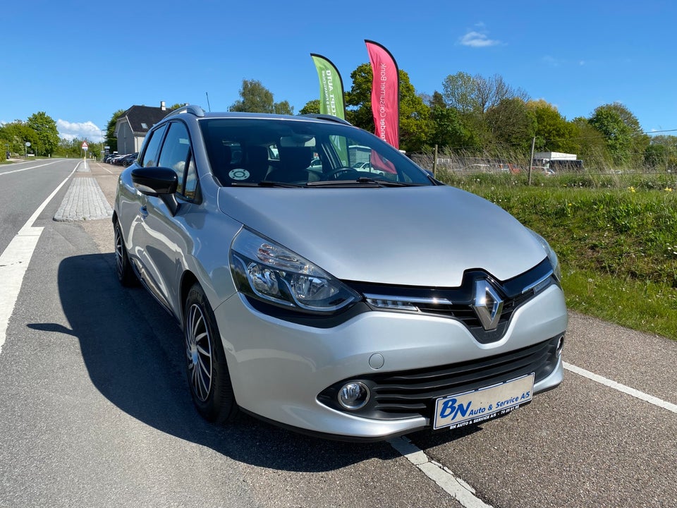 Renault Clio IV 0,9 TCe 90 Expression Sport Tourer 5d