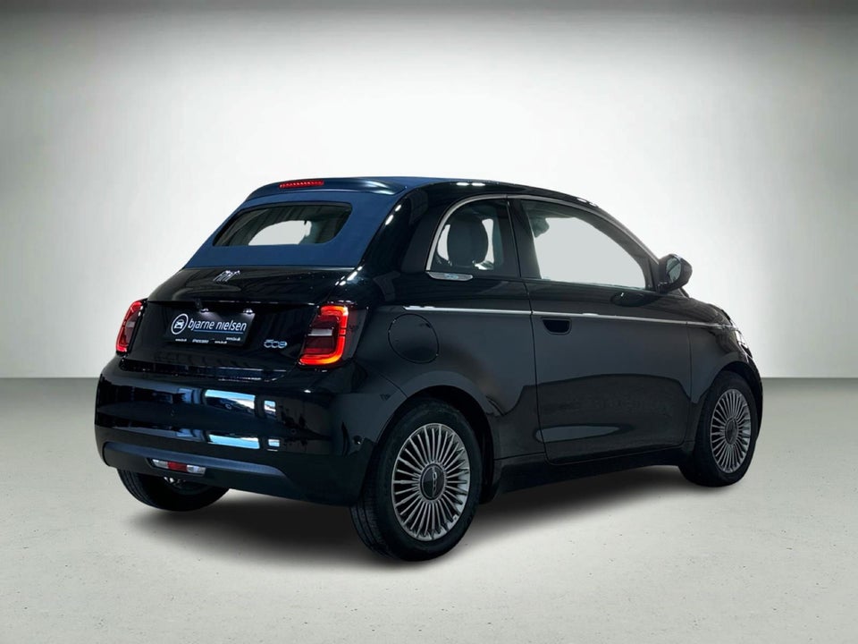 Fiat 500e Icon Cabrio 2d