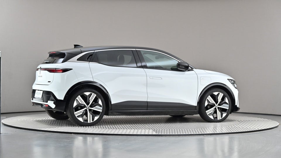 Renault Megane E-Tech 60 Iconic 5d