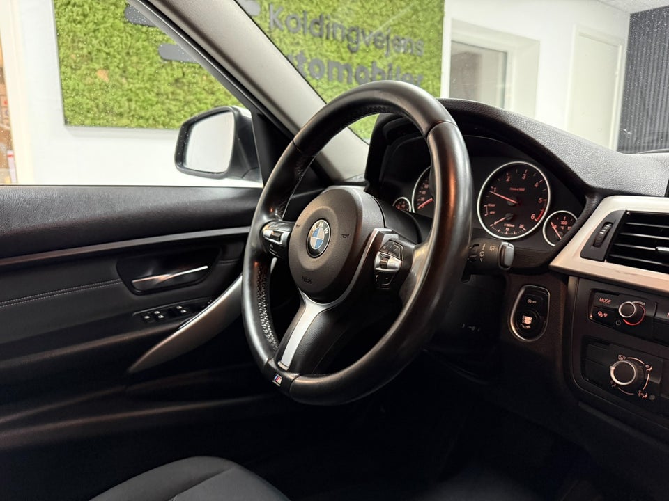 BMW 318d 2,0 Touring aut. 5d