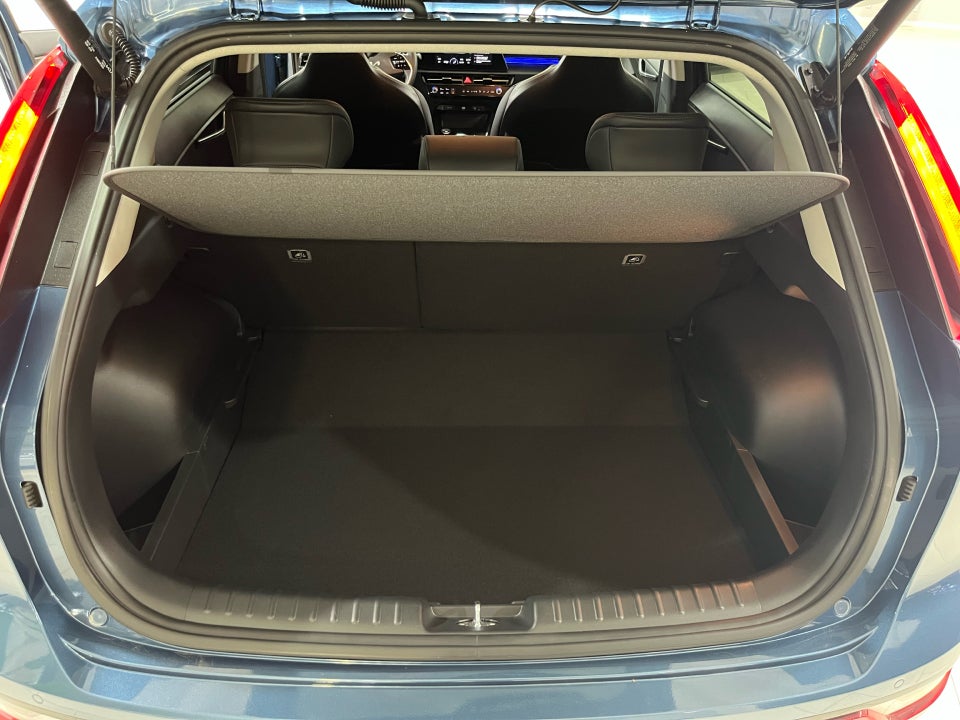 Kia Niro 64 EV Upgrade 5d