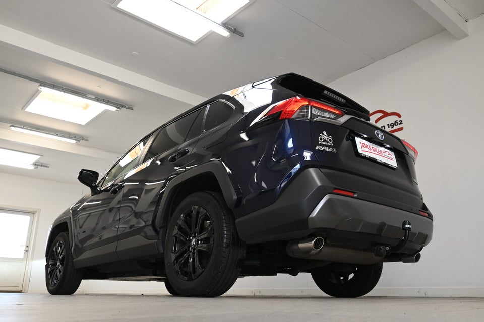Toyota RAV4 2,5 Hybrid H3 Business MDS 5d