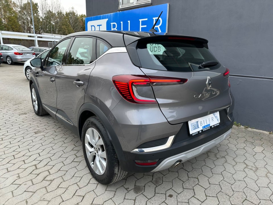 Renault Captur 1,3 TCe 155 Intens EDC 5d