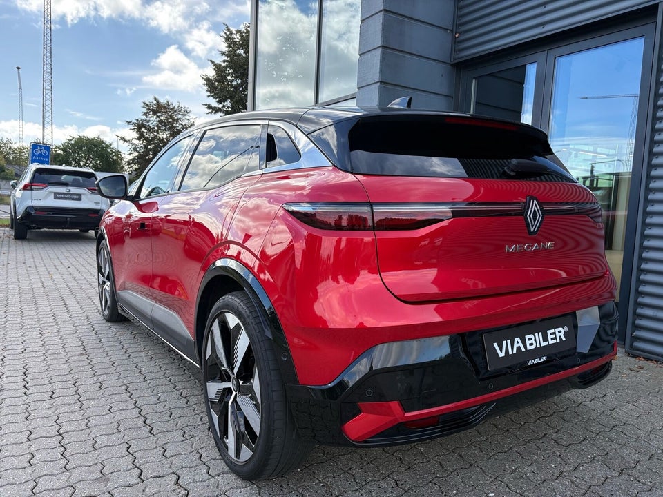 Renault Megane E-Tech 60 Techno 5d