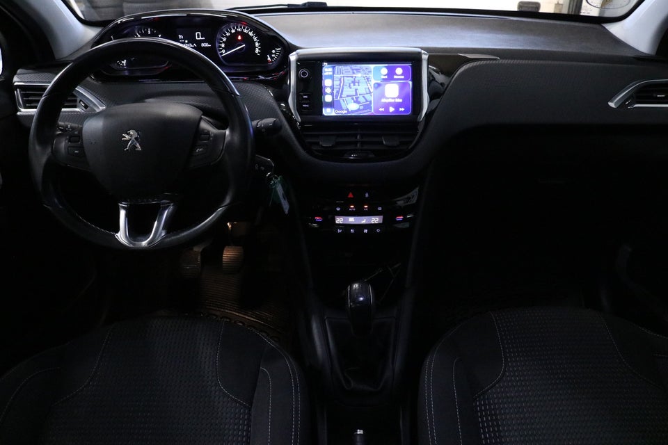 Peugeot 208 1,6 BlueHDi 100 Allure Sky 5d