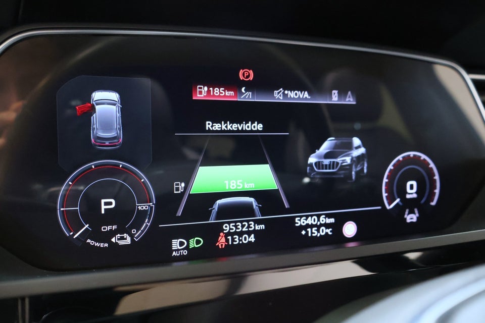 Audi e-tron 55 S-line quattro 5d