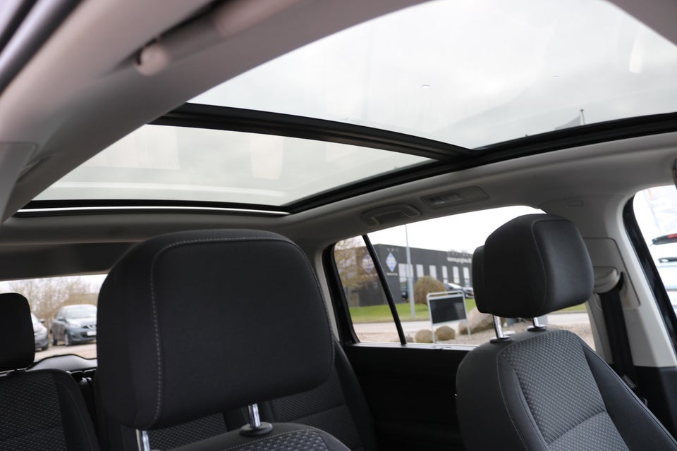 VW Touran 1,5 TSi 150 Comfortline DSG 7prs 5d