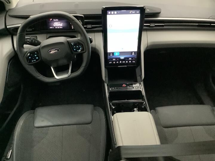 Ford Explorer 77 Select Extended Range 5d