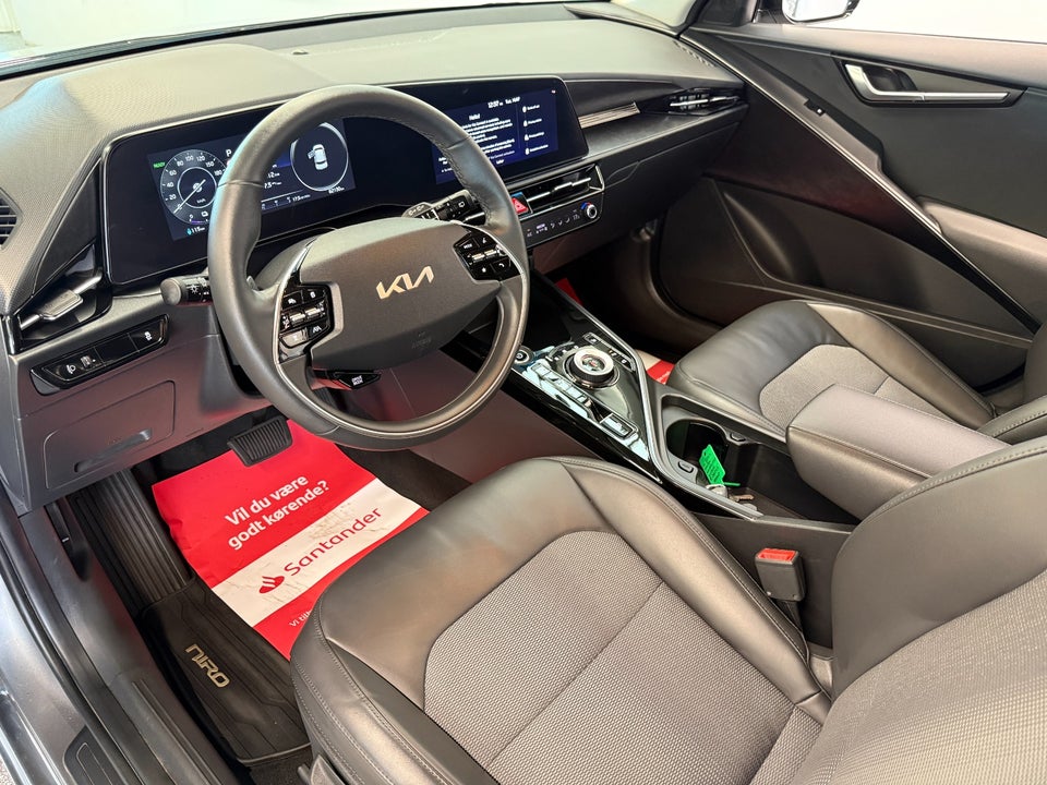 Kia Niro 64 EV Prestige 5d