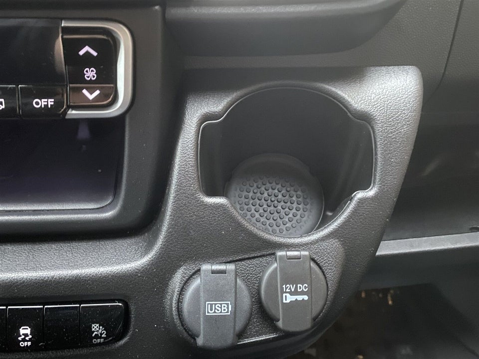 Fiat Ducato 35 Maxi 2,2 MJT 180 Chassis L3 Pro aut.