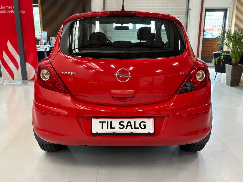 Opel Corsa 1,4 16V Enjoy 3d