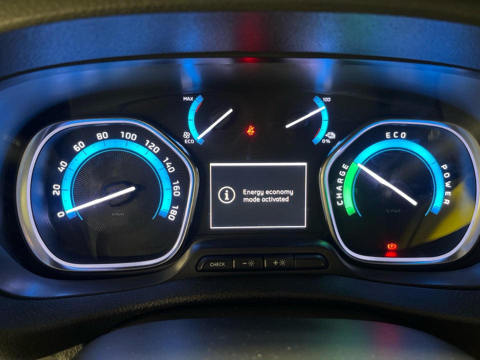 Peugeot e-Expert 50 L3 Plus Van