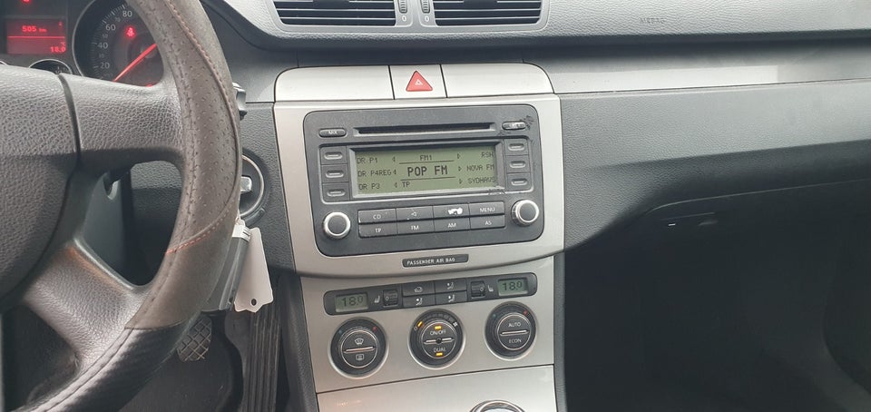 VW Passat 1,6 FSi Comfortline Variant 5d