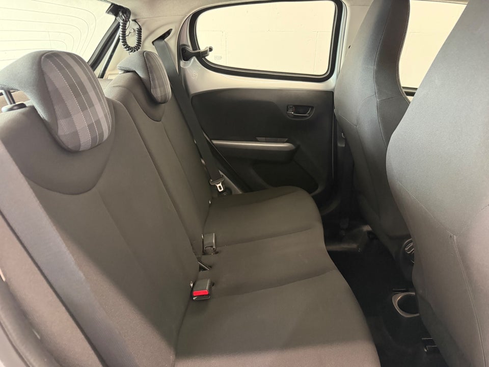 Peugeot 108 1,0 e-VTi 72 Allure+ 5d