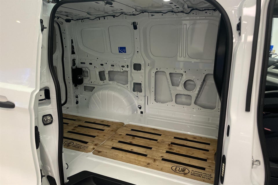 Ford Transit Custom 300L 2,0 EcoBlue Trend