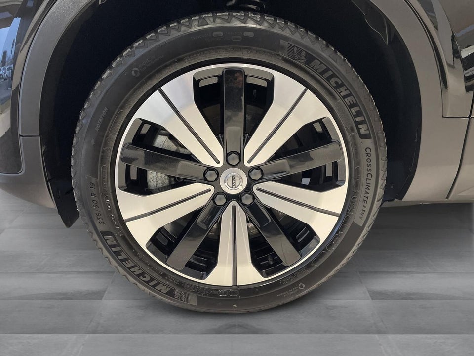 Volvo XC40 P6 ReCharge Plus 5d