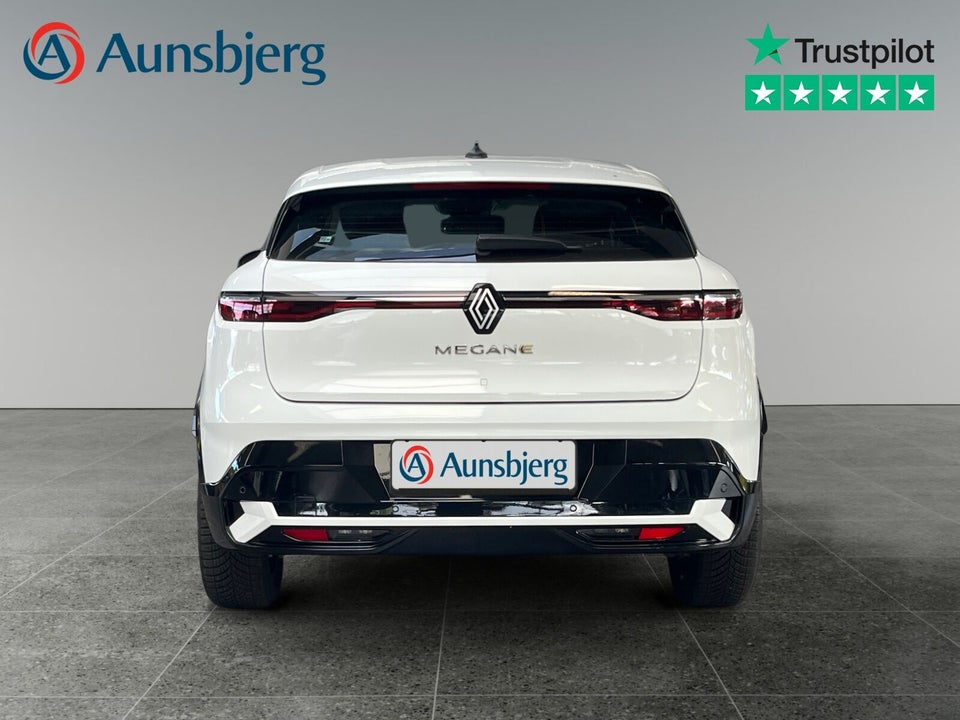 Renault Megane E-Tech 40 Equilibre 5d