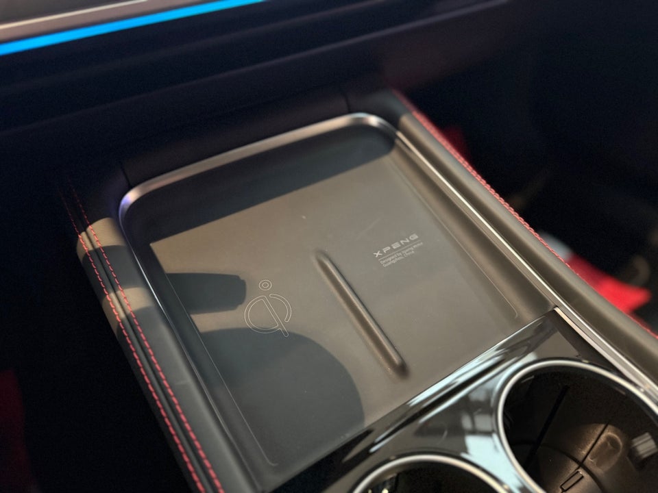 Xpeng P7 Performance 4d