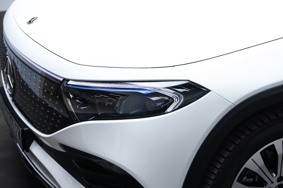 Mercedes EQB250+ AMG Advance 5d