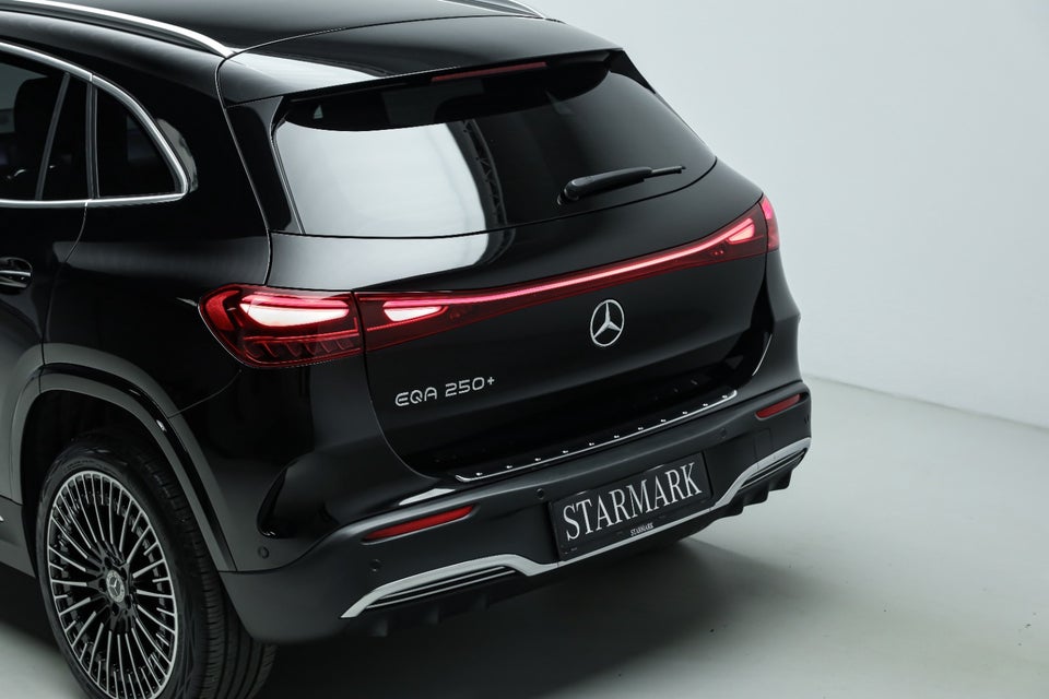 Mercedes EQA250+ AMG Advance 5d