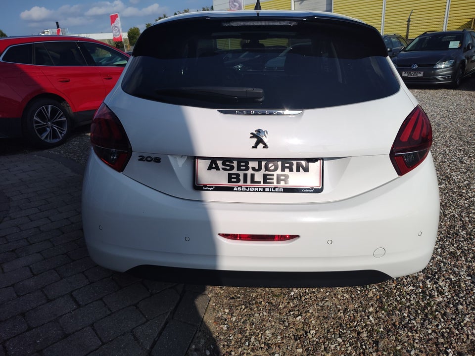 Peugeot 208 1,2 VTi 82 Allure 5d