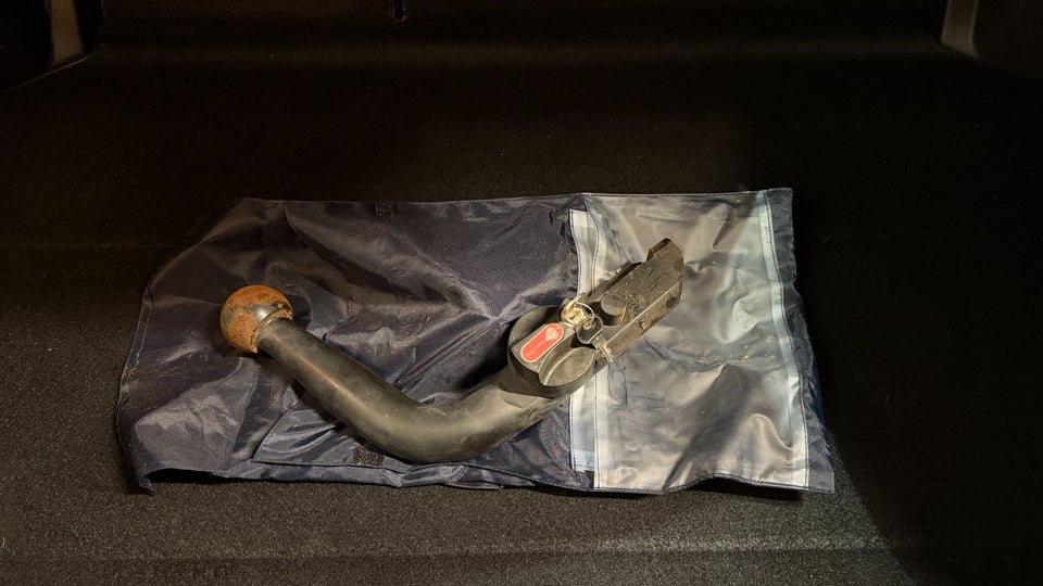 Toyota Yaris 1,5 Hybrid H4 e-CVT 5d