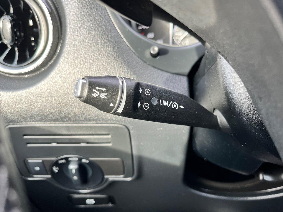 Mercedes Vito 119 2,0 CDi Kassevogn aut. L RWD