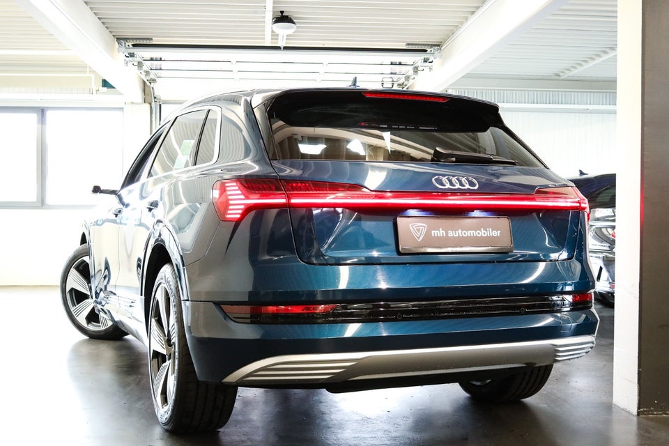 Audi e-tron 55 Advanced quattro 5d