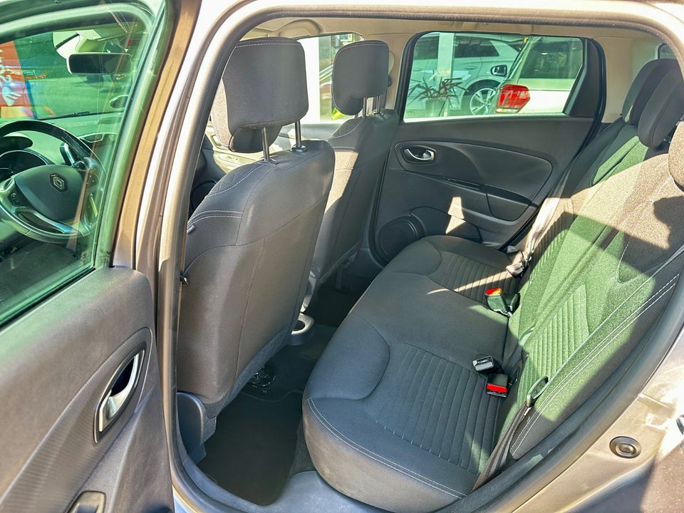 Renault Clio IV 0,9 TCe 90 Limited Sport Tourer 5d