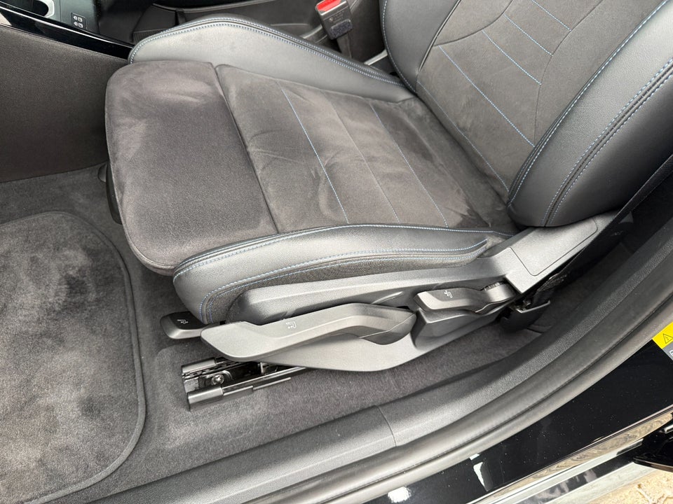 BMW iX1 eDrive20 M-Sport 5d