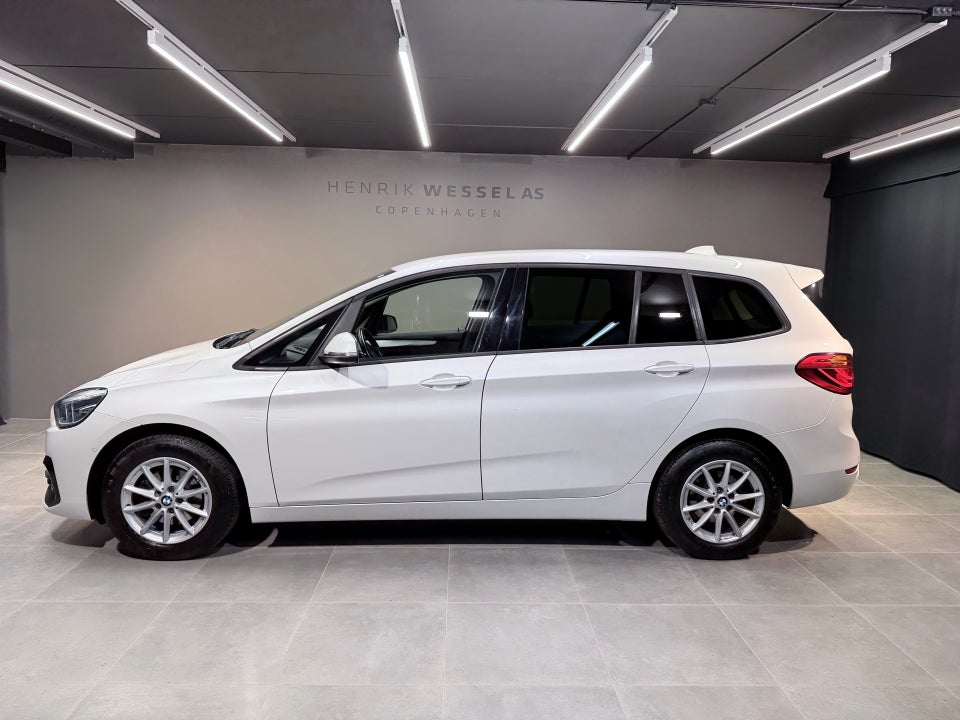 BMW 216i 1,5 Active Tourer Advantage 5d