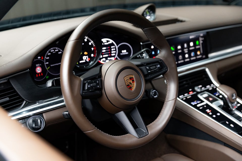 Porsche Panamera 4 2,9 E-Hybrid Platinum Edition PDK 5d