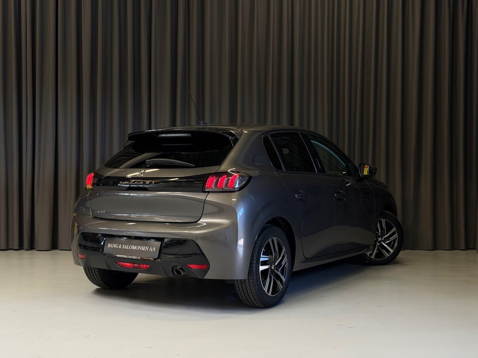 Peugeot 208 1,2 PureTech 100 Allure Sky 5d
