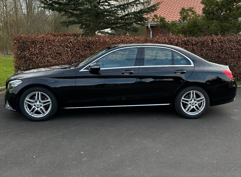 Mercedes C220 d 2,0 Avantgarde aut. 4d