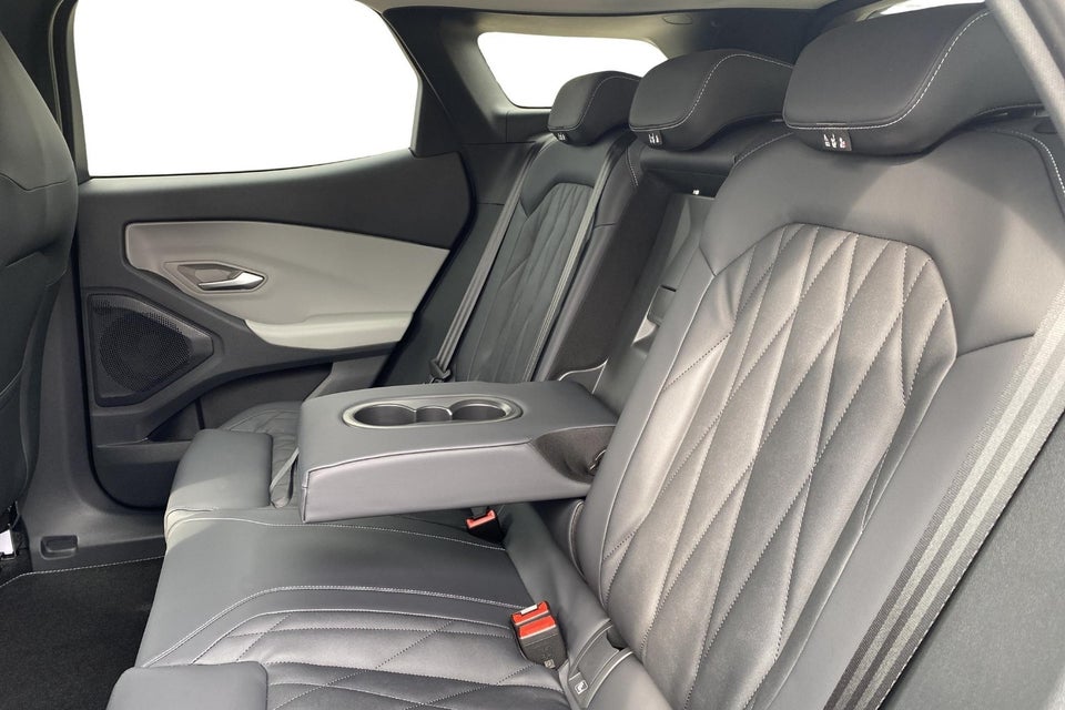 Ford Explorer 77 Premium Extended Range 5d