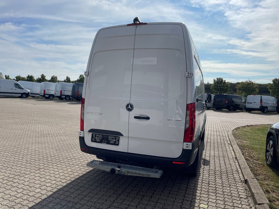 Mercedes Sprinter 317 2,0 CDi A2 Kassevogn aut. RWD