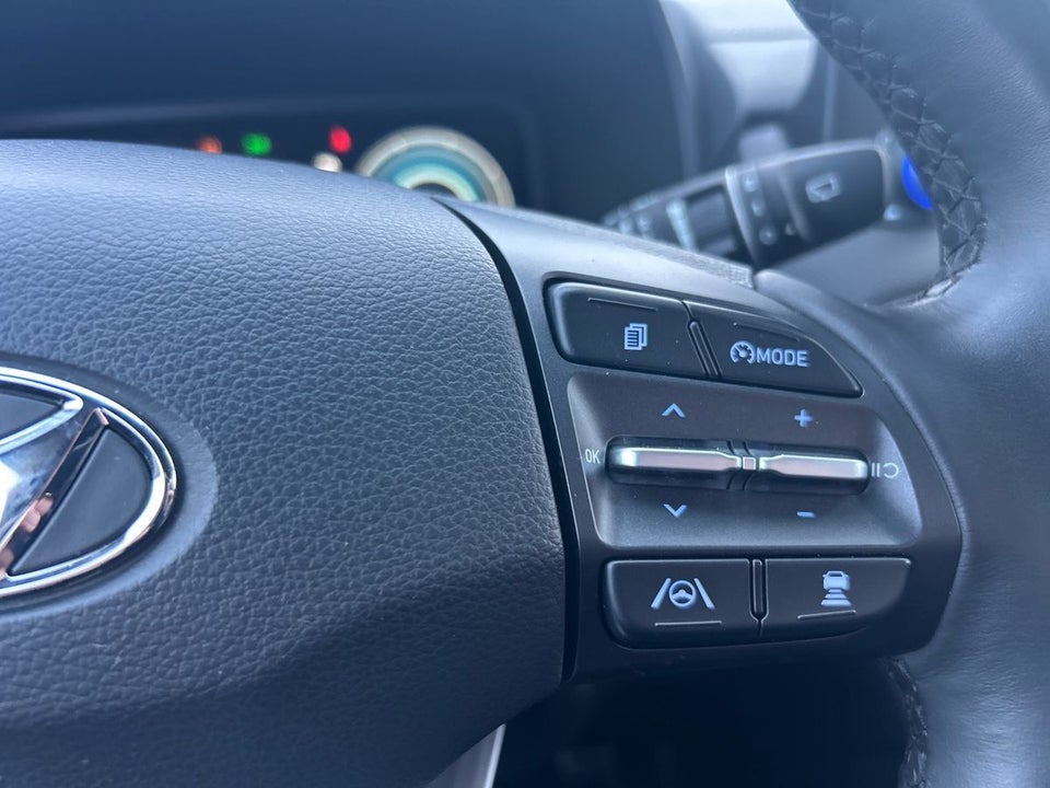Hyundai Kona 39 EV Select 5d