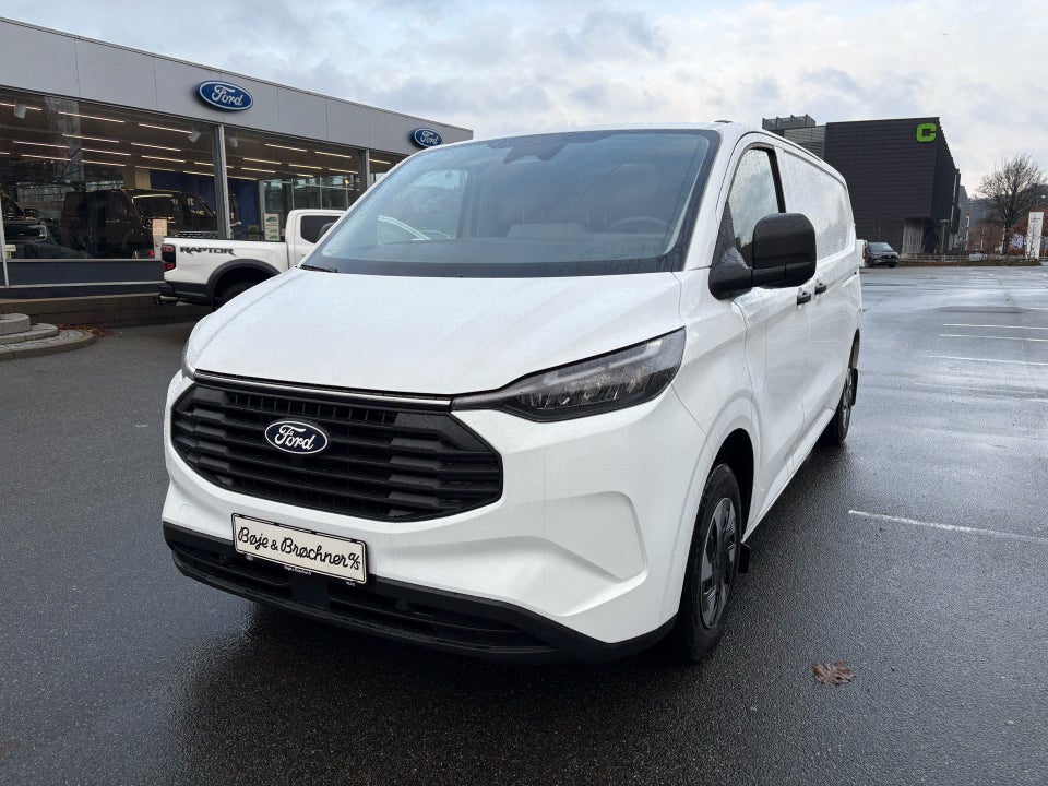 Ford Transit Custom 320L 2,5 PHEV Trend CVT