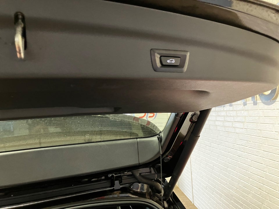 BMW iX1 xDrive30 M-Sport 5d