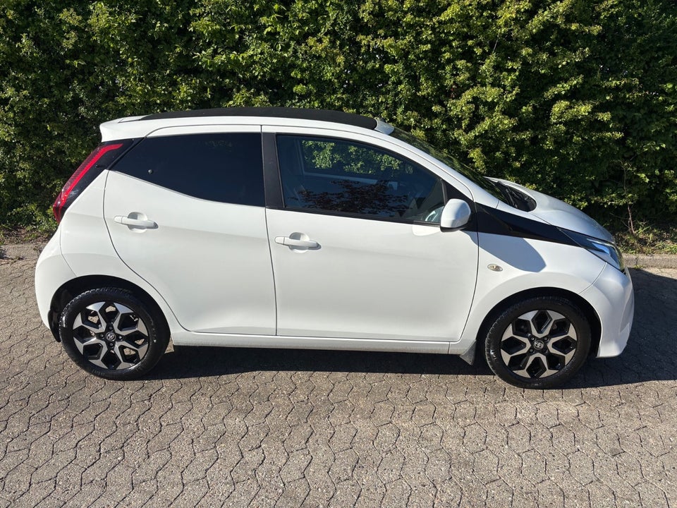 Toyota Aygo 1,0 VVT-i x-sky 5d
